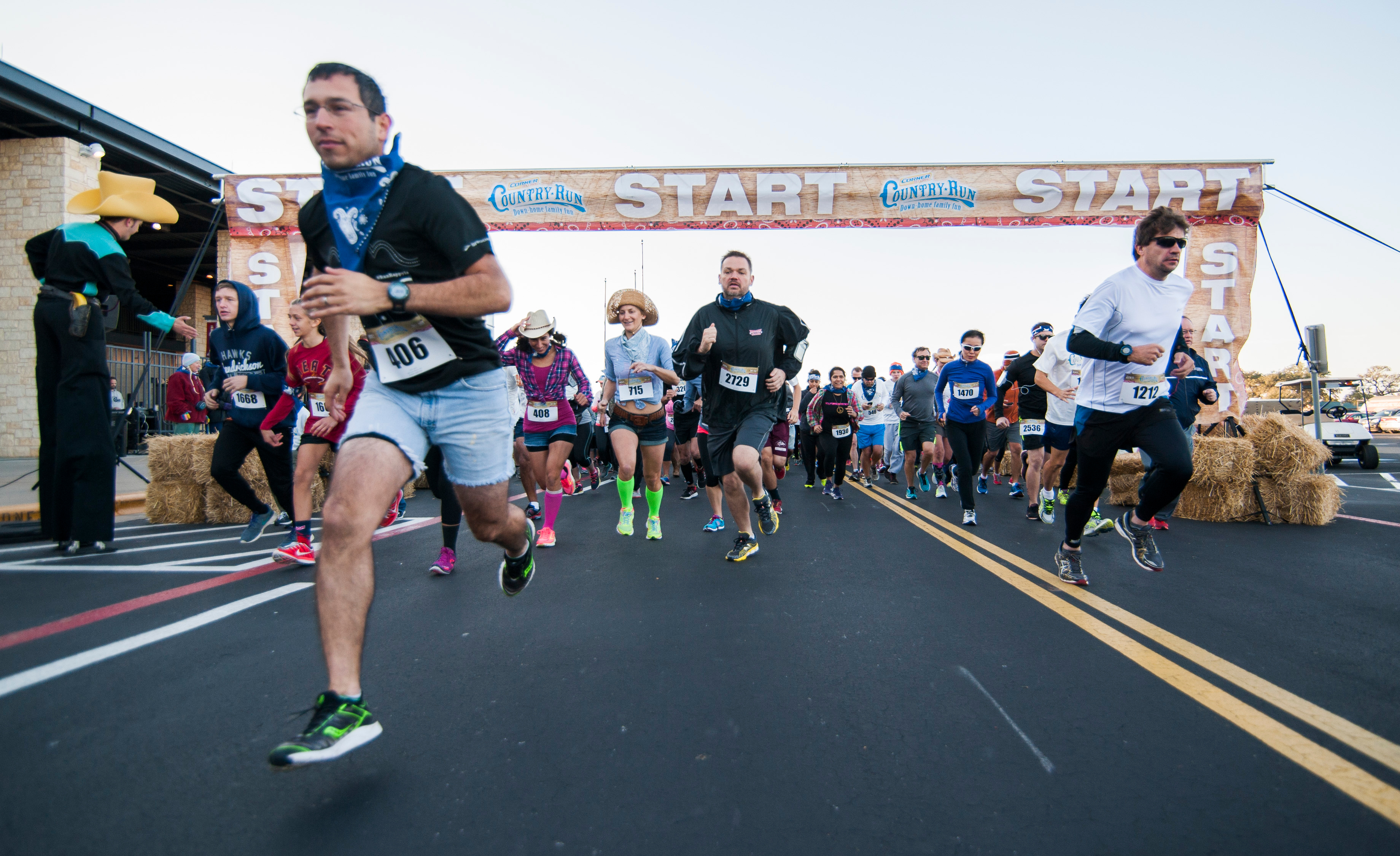 And they're off! (Photos by Ashley Landis/The DeBerry Group)