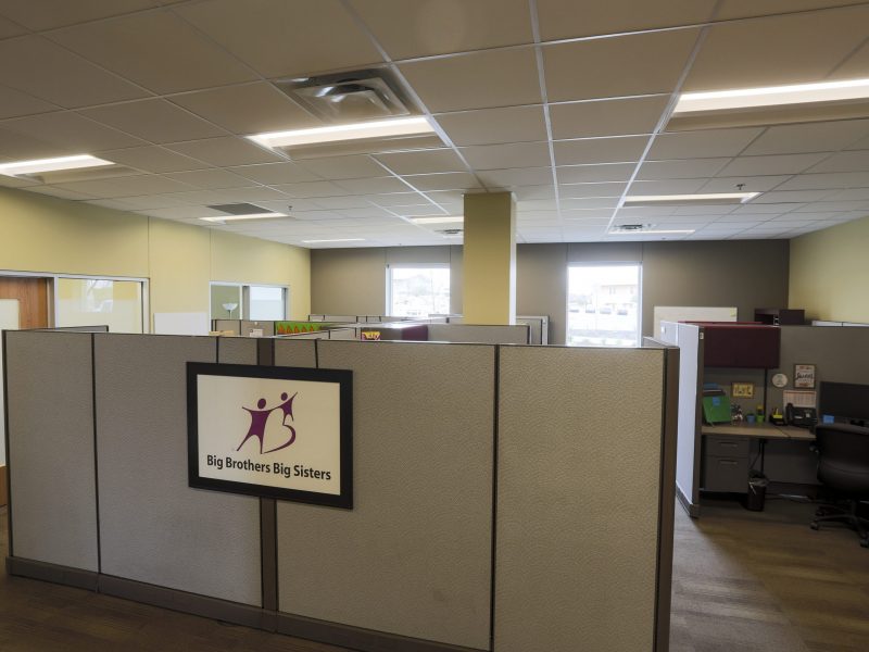 2017_bbbs_ss1_0236_34597256065_o Big Brother, Big Sisters building, Austin, Texas.
Copyright 2016 Spencer Selvidge, www.spencerselvidge.com
No additional or third party use without expressed written consent from Spencer Selvidge.